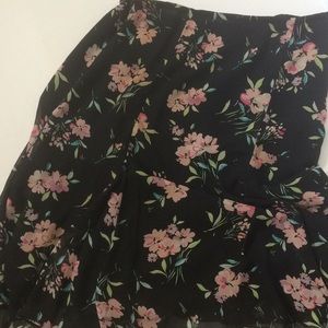 Sag Harbor Skirt 14 Black Floral Polyester